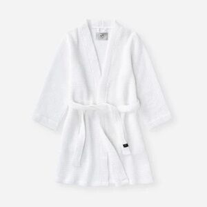 Slowtide Guild Bath Robe in white